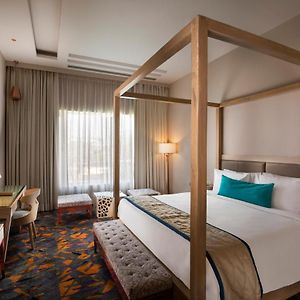 Premium Room 2 Pints of Beer on FNB & Laundry